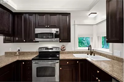 89952 Highway 101, Florence, OR 97439 - Photo 9