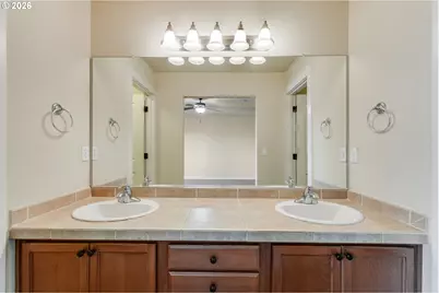9923 SE Old Town Ct, Happy Valley, OR 97086 - Photo 21