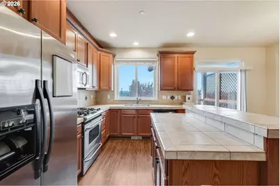 9923 SE Old Town Ct, Happy Valley, OR 97086 - Photo 7