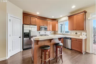 9923 SE Old Town Ct, Happy Valley, OR 97086 - Photo 5