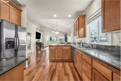 437 N 8th Pl, Carlton, OR 97111 - Photo 11