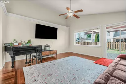 437 N 8th Pl, Carlton, OR 97111 - Photo 7