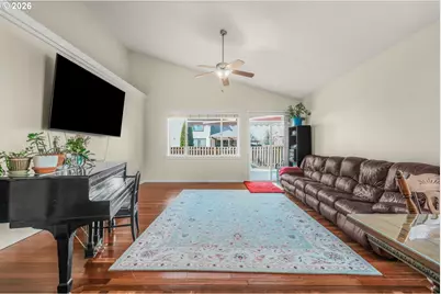 437 N 8th Pl, Carlton, OR 97111 - Photo 5