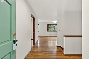 6510 SW 33rd Pl, Portland, OR 97239 - Photo 5