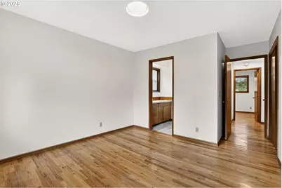 6510 SW 33rd Pl, Portland, OR 97239 - Photo 23