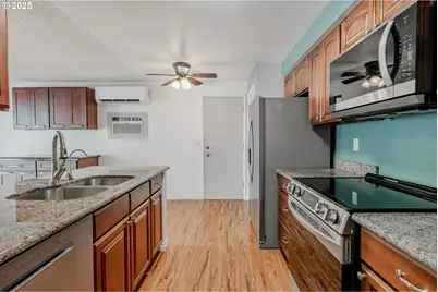 13050 SW Allen Blvd, Beaverton, OR 97005 - Photo 13