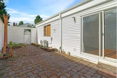 13050 SW Allen Blvd, Beaverton, OR 97005 - Photo 31