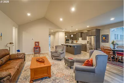 13329 NE 83rd Way, Vancouver, WA 98682 - Photo 11