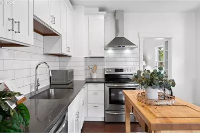 7315 N Jersey St, Portland, OR 97203 - Photo 13