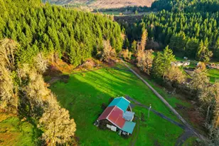 39465 Little Fall Creek Rd, Fall Creek, OR 97438 - Photo 21