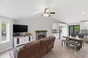 16045 SW Baler Way, Sherwood, OR 97140 - Photo 5