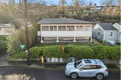 1610 Kelly Ave, The Dalles, OR 97058 - Photo 3