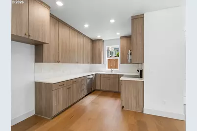 2727 SE Clinton St, Portland, OR 97202 - Photo 5