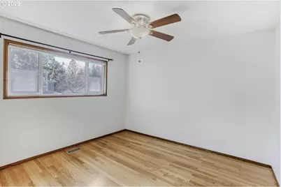 19605 SW Madeline St, Beaverton, OR 97078 - Photo 23