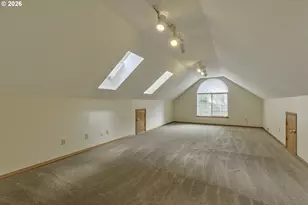 17799 NW Elkcrest Ct, Portland, OR 97229 - Photo 31