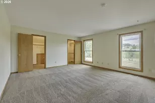 17799 NW Elkcrest Ct, Portland, OR 97229 - Photo 25