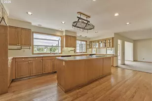 17799 NW Elkcrest Ct, Portland, OR 97229 - Photo 9