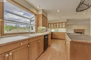 17799 NW Elkcrest Ct, Portland, OR 97229 - Photo 13
