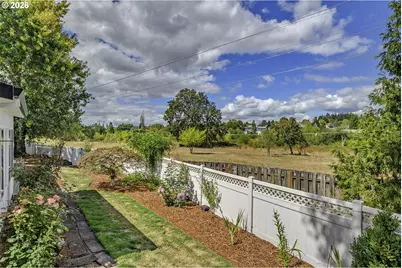 17799 NW Elkcrest Ct, Portland, OR 97229 - Photo 35
