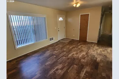 963 Crocker St, Coos Bay, OR 97420 - Photo 7