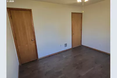 963 Crocker St, Coos Bay, OR 97420 - Photo 31