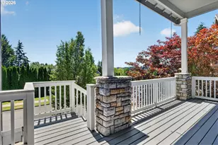 2235 Crestview Dr, West Linn, OR 97068 - Photo 3