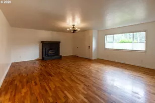 25371 Perkins Rd, Veneta, OR 97487 - Photo 13