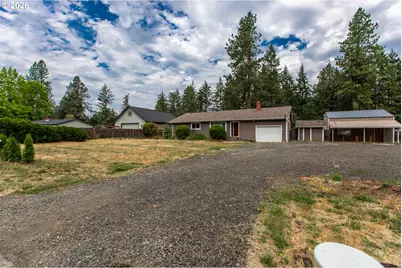 25371 Perkins Rd, Veneta, OR 97487 - Photo 3