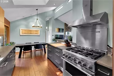 3212 NW Wilson St, Portland, OR 97210 - Photo 9