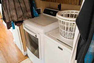 200 Woodpecker Ln, Elkton, OR 97436 - Photo 9