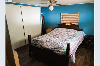 200 Woodpecker Ln, Elkton, OR 97436 - Photo 11