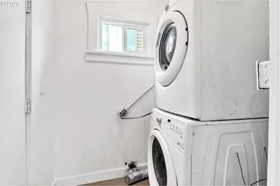 7630 N Drummond Ave, Portland, OR 97217 - Photo 15