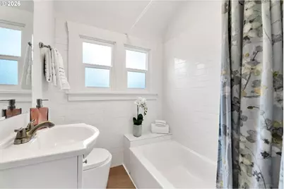 7630 N Drummond Ave, Portland, OR 97217 - Photo 19