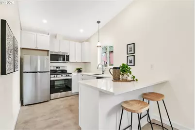 7630 N Drummond Ave, Portland, OR 97217 - Photo 45