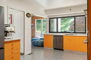 1550 SW Mitchell St, Portland, OR 97239 - Photo 19