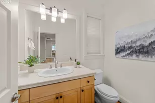 1915 NW Columbine Ln, Portland, OR 97229 - Photo 21