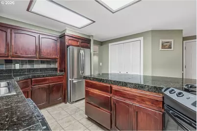 5660 SW Glenbrook Rd, Beaverton, OR 97007 - Photo 17