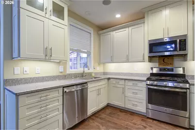 4002 NE 93rd St, Vancouver, WA 98665 - Photo 11