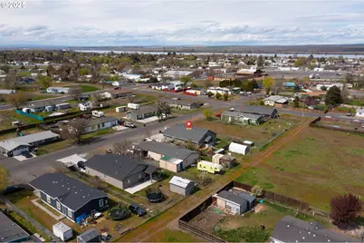 335 SE Third St, Irrigon, OR 97844 - Photo 27