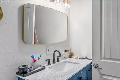 1306 Clark Mill Rd, Sweet Home, OR 97386 - Photo 11