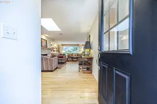 3377 Onyx Pl, Eugene, OR 97405 - Photo 5