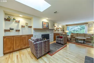 3377 Onyx Pl, Eugene, OR 97405 - Photo 9