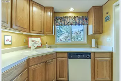 3377 Onyx Pl, Eugene, OR 97405 - Photo 25