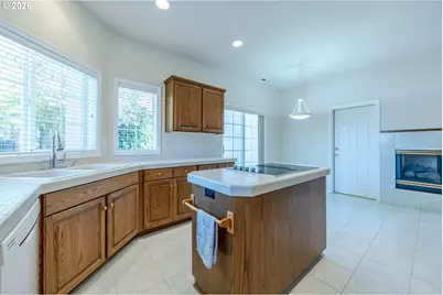 3279 Lakemont Dr, Eugene, OR 97408 - Photo 19
