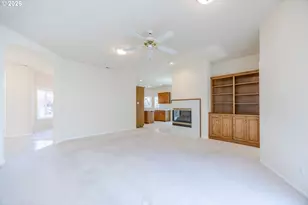 3279 Lakemont Dr, Eugene, OR 97408 - Photo 13