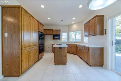 3279 Lakemont Dr, Eugene, OR 97408 - Photo 17