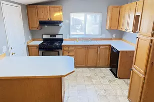 1949 SE Palmquist Rd, Gresham, OR 97080 - Photo 7