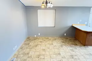 1949 SE Palmquist Rd, Gresham, OR 97080 - Photo 5