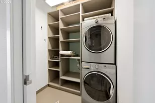 1075 NW Northrup St, Portland, OR 97209 - Photo 43
