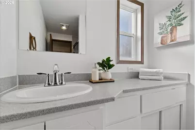 2137 SE 179th Ave, Portland, OR 97233 - Photo 23